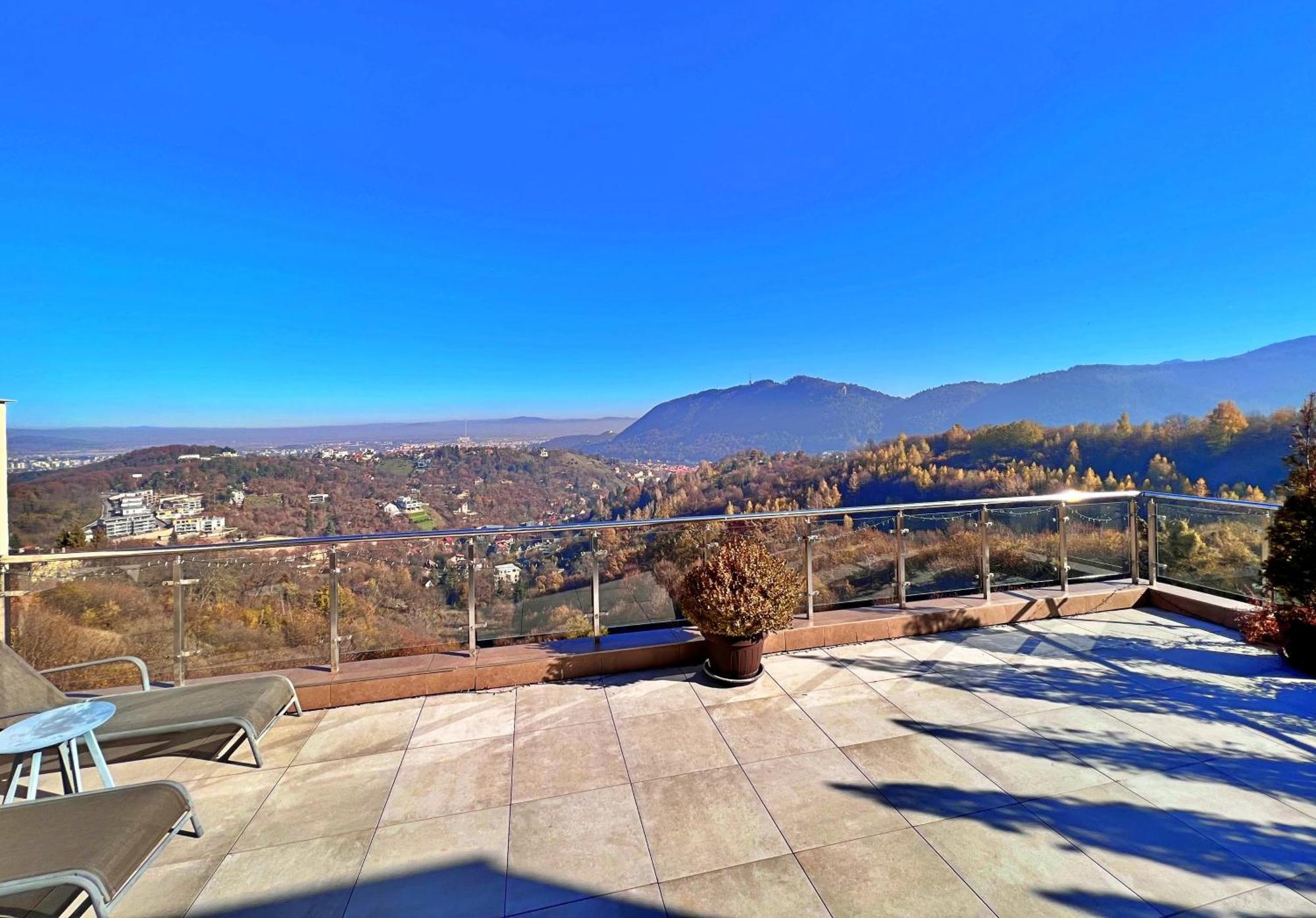 Coroni Seasons Apart With Panoramic View Brașov Exterior foto