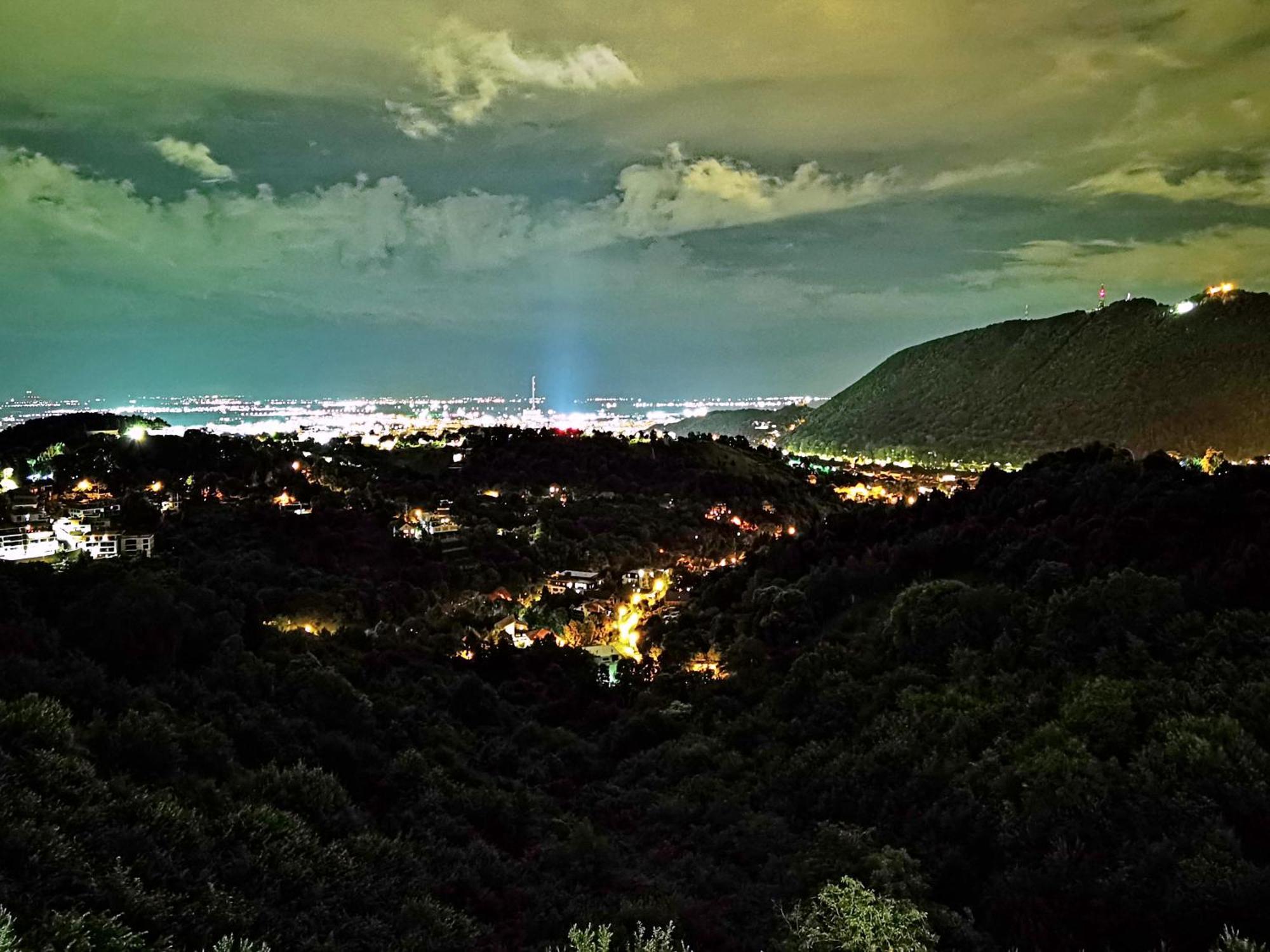 Coroni Seasons Apart With Panoramic View Brașov Exterior foto